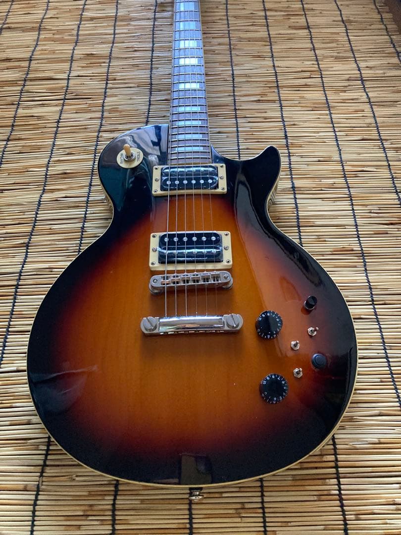☆ヨッピー　☆メーカー名「T」 モディファイして新機能搭載したレスポール