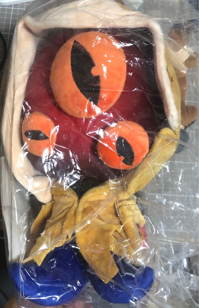 ミニハスター　ぬいぐるみ Amazon.co.jp: Identity V 第五人格 ぬいぐるみ 着せ替え 人形 ミニ黄