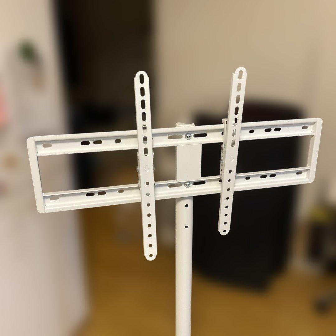 リゼ/Lize】キャスター付きテレビスタンド en-545