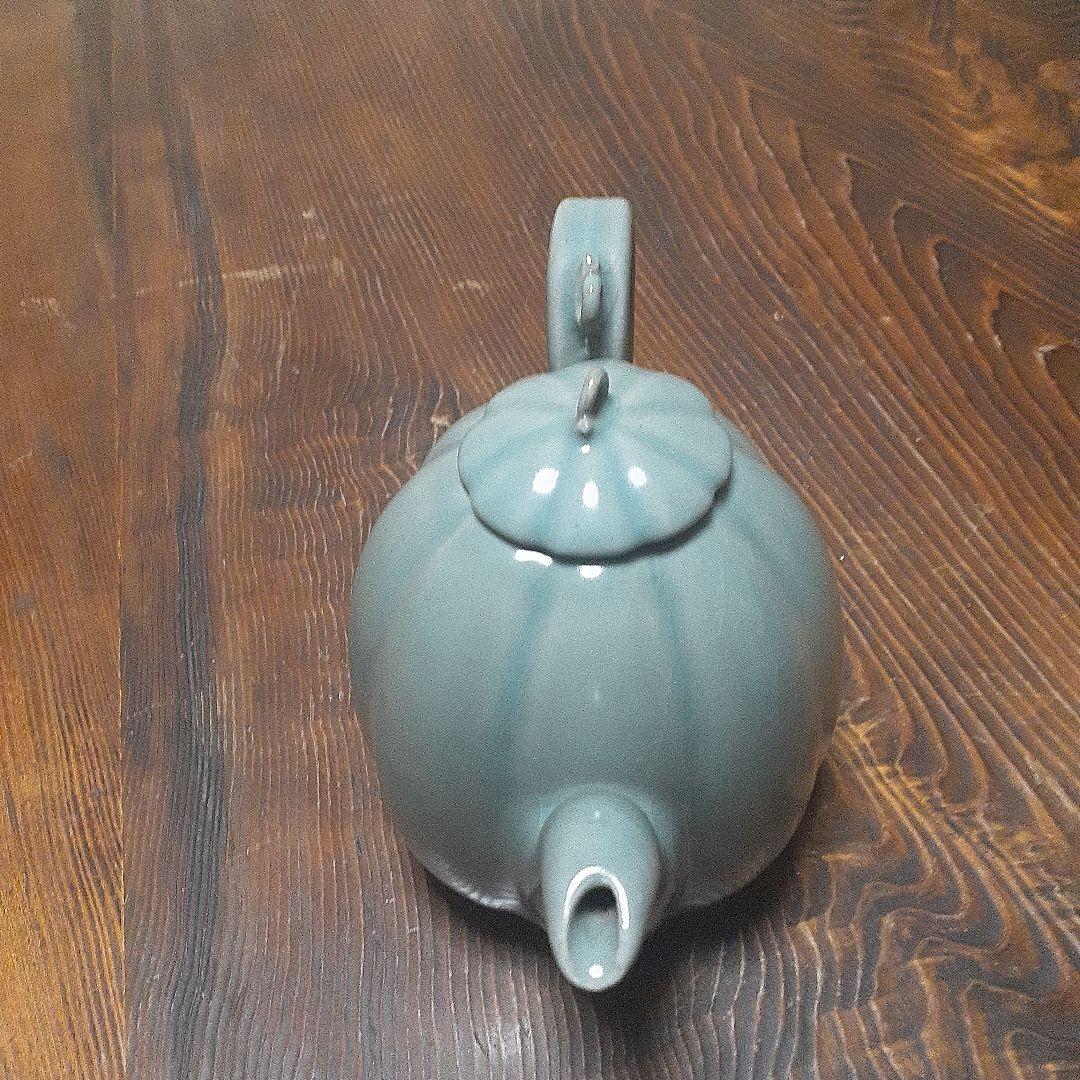 11世紀髙麗青磁瓜型水注