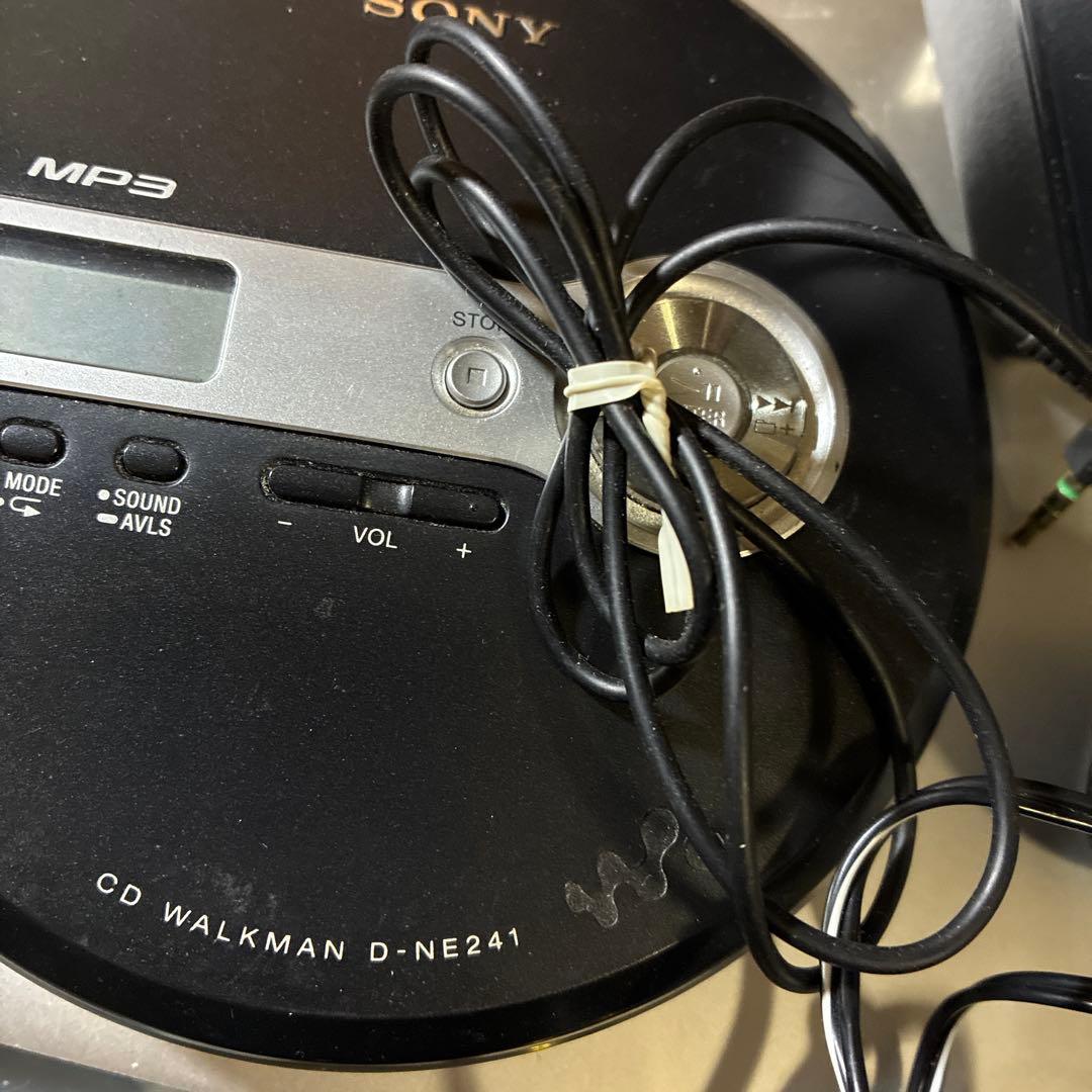 ポータブルCDプレーヤー D-NE241 + KZ-ZVX