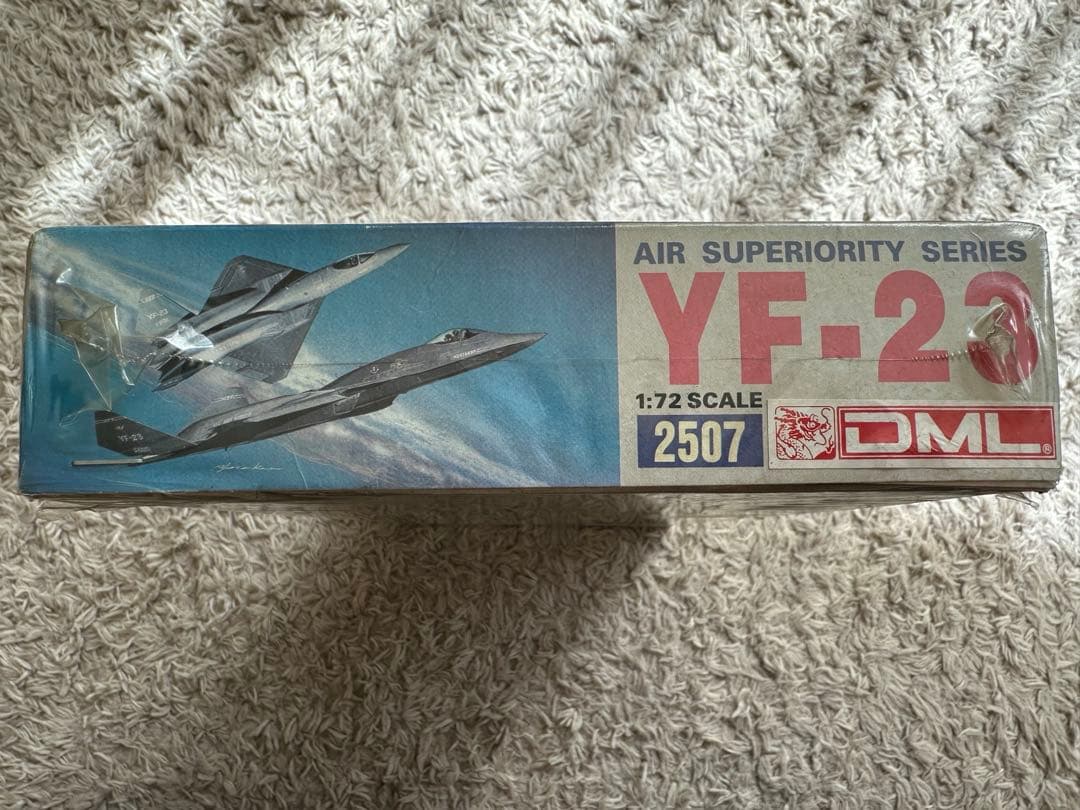 DML YF-23 1/72スケールモデルキット