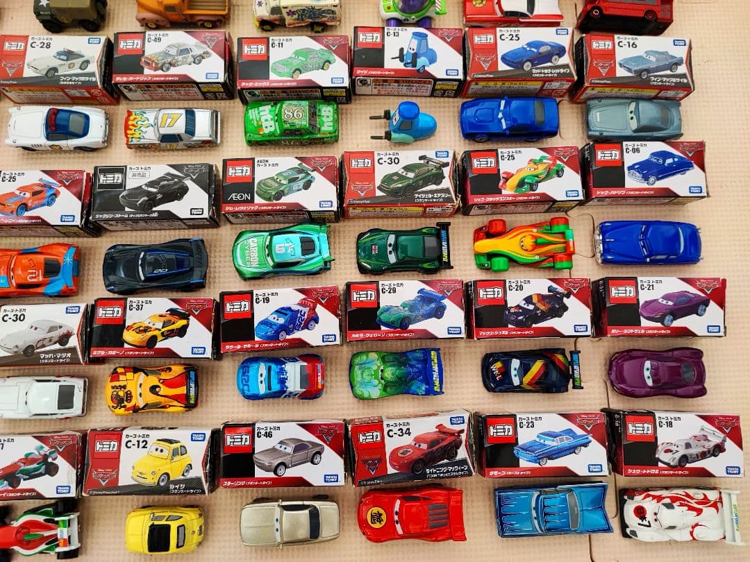 カーズトミカ まとめ売り 54台 廃盤多数 おまけ有り 廃盤】カーズ
