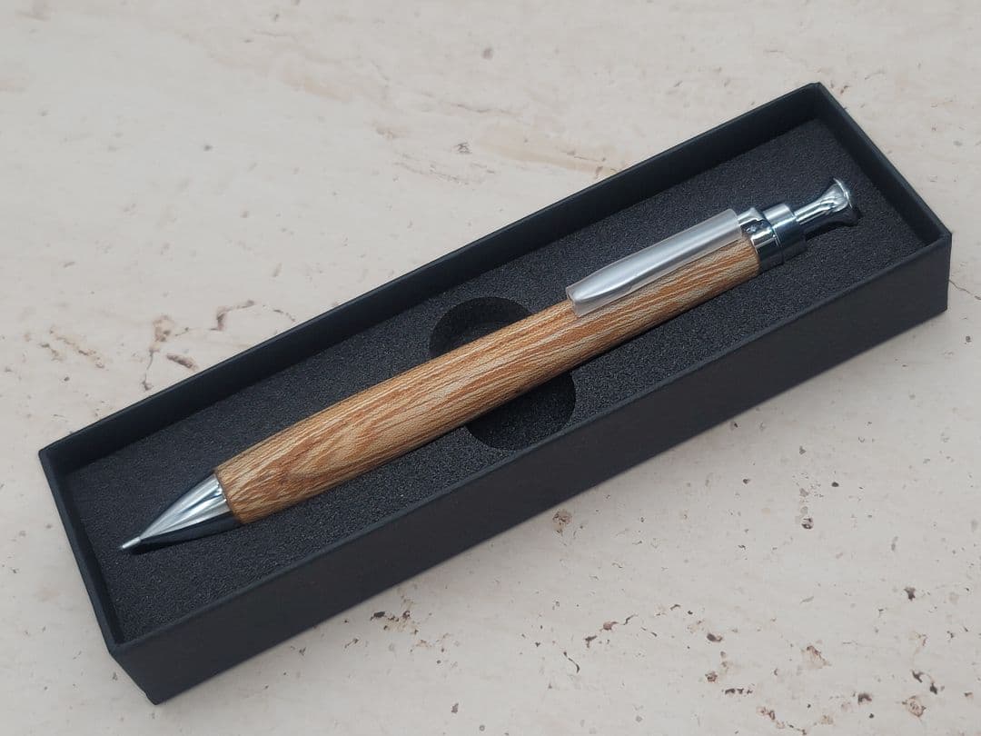 新品 こぶた工房 ケヤキ 欅 極上杢 シャープペンシル0.5 - メルカリ