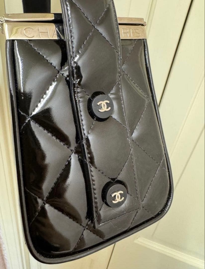 ヴィンテージ　CHANEL パーティーバッグ　エナメル　ブラック
