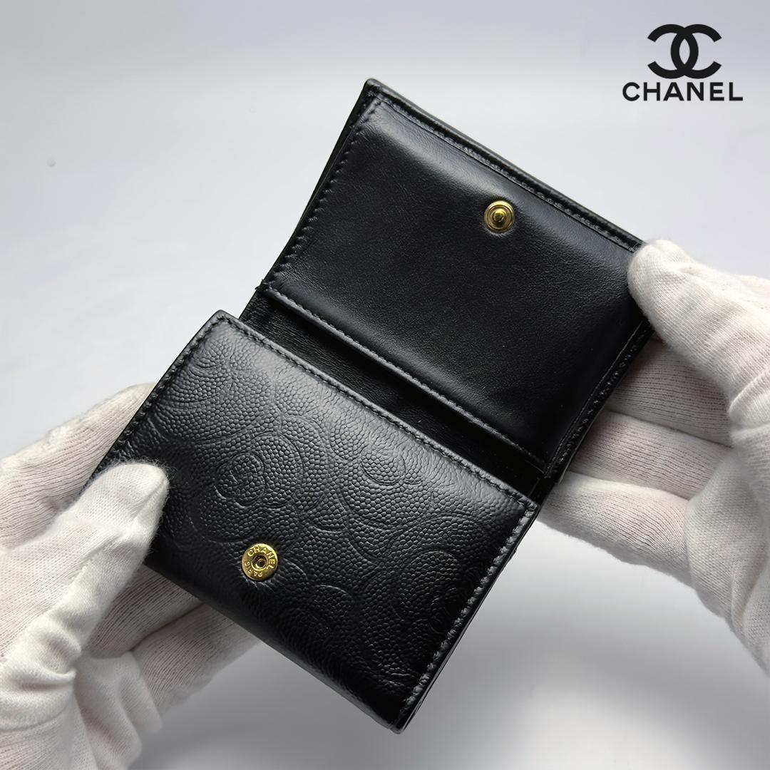 正規品 超美品 シャネル カメリア エンボス Wホック フラップ 三つ折り