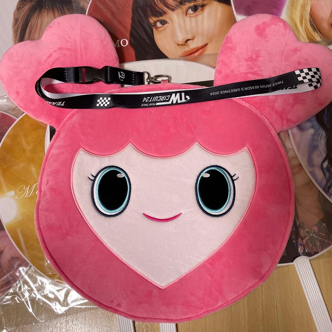 twice うちわケースモモ