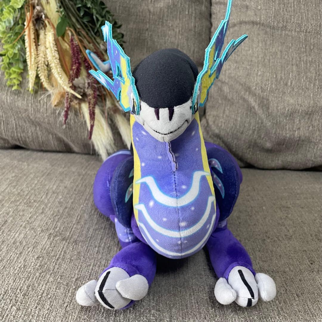 ポケモンセンターオリジナル　ミライドン　ウガツホムラ　三英　コライドンぬいぐるみ