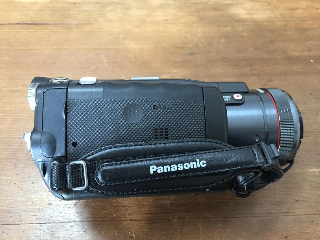 撮影再生ダビングOK　Panasonic　NV-GS400　付属品有　液晶大画面