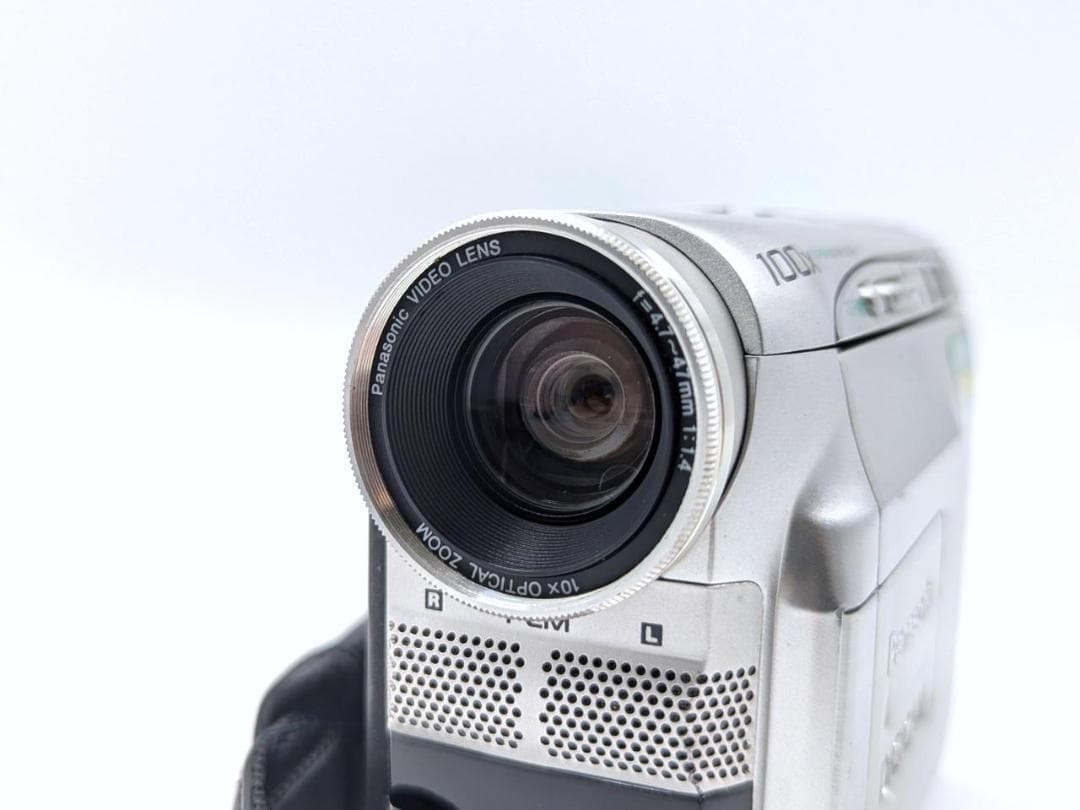 miniDVのダビングに！ Panasonic ビデオカメラ NV-DS7