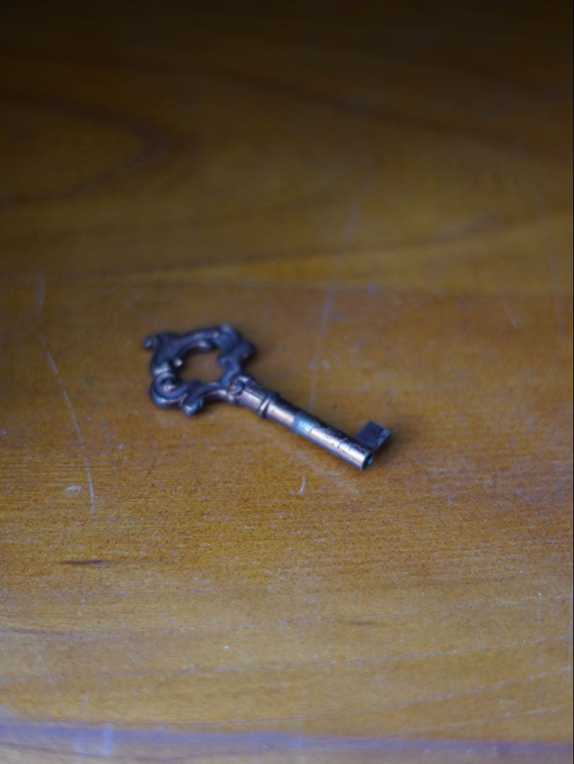 イタリア　\"MARINER\" 最高級マホガニーキャビネット