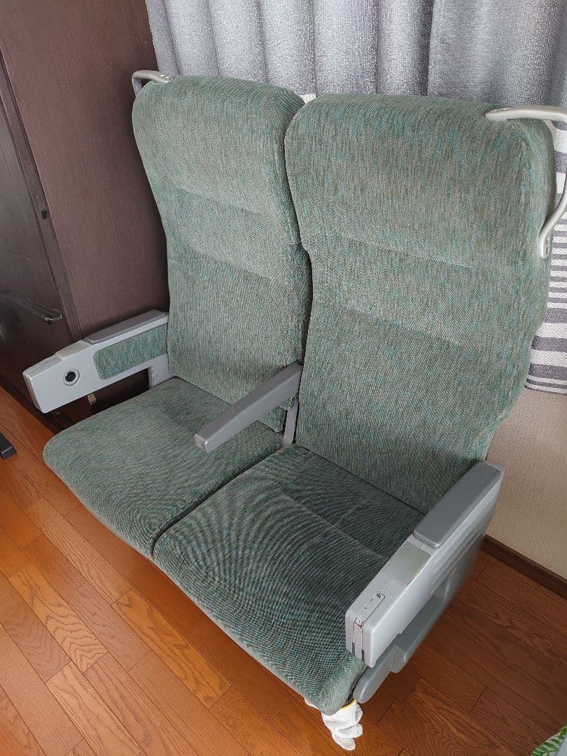 会津鉄道AT-400形座席(683系類似)①