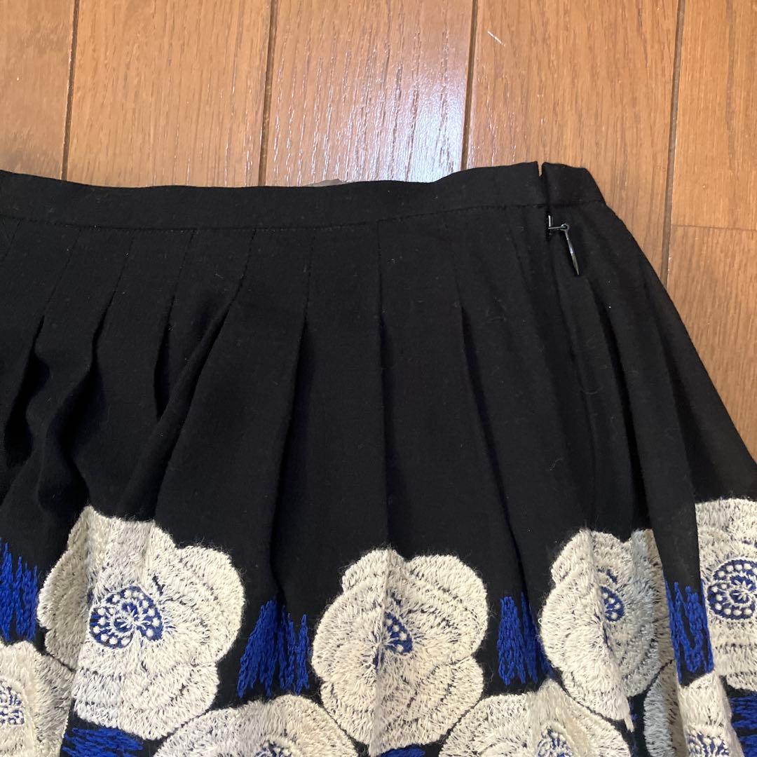 ミナペルホネン Rosas フレアスカート サイズ36￼ [新品未使用]