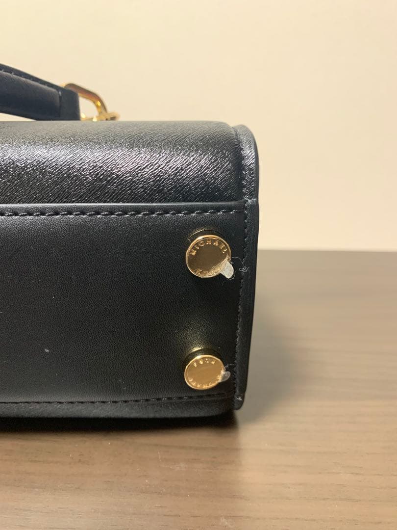 マイケルコース CYNTHIA レザー サッチェル スモール 黒