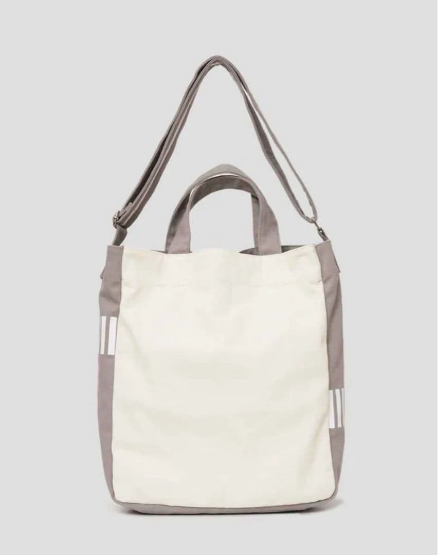 新品！グラニフ トミカ ショルダーバッグ トートバッグ 駐車場 トミカランド