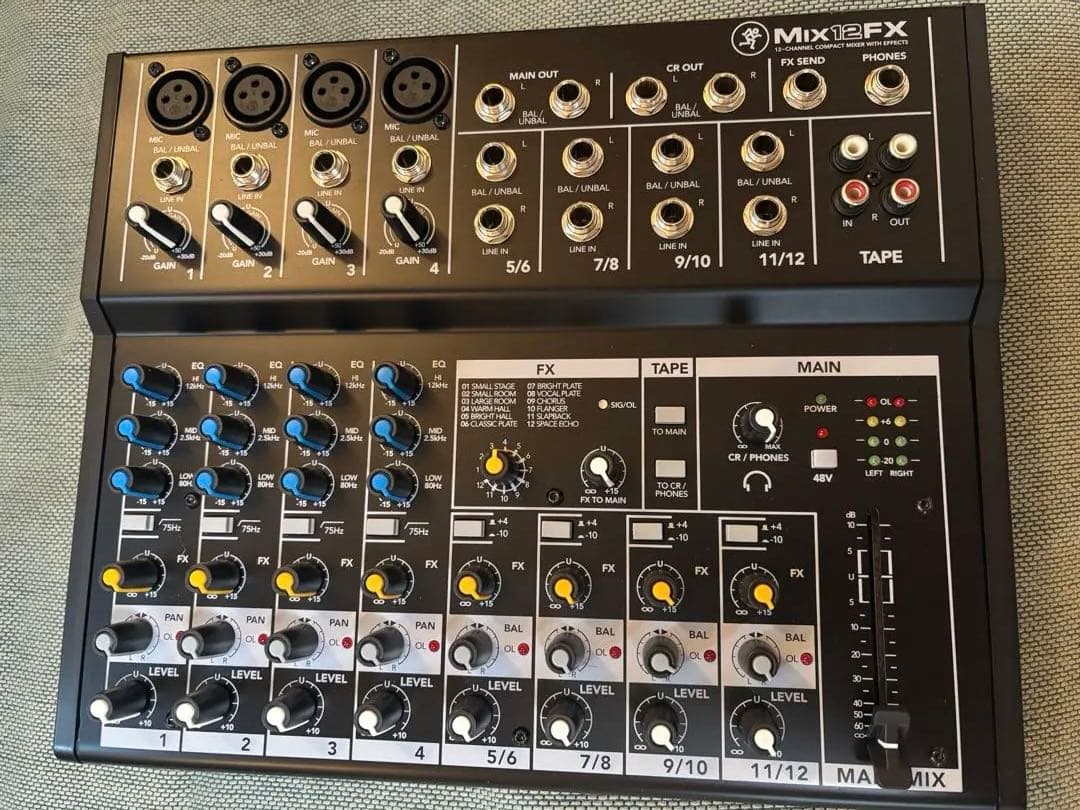 MACKIE マッキー MIX12FX アナログミキサー