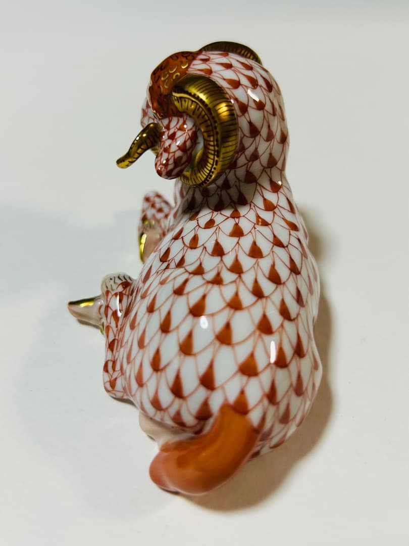 Herendヘレンド干支シリーズ 「未」金彩仕上げ 置物 フィギュリン磁器