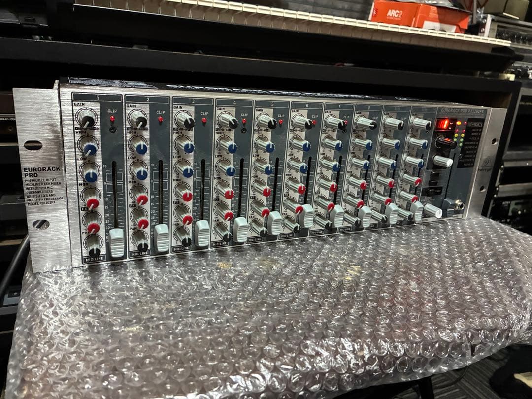 BEHRINGER RX1202FX V2 12ch FX搭載 アナログミキサー