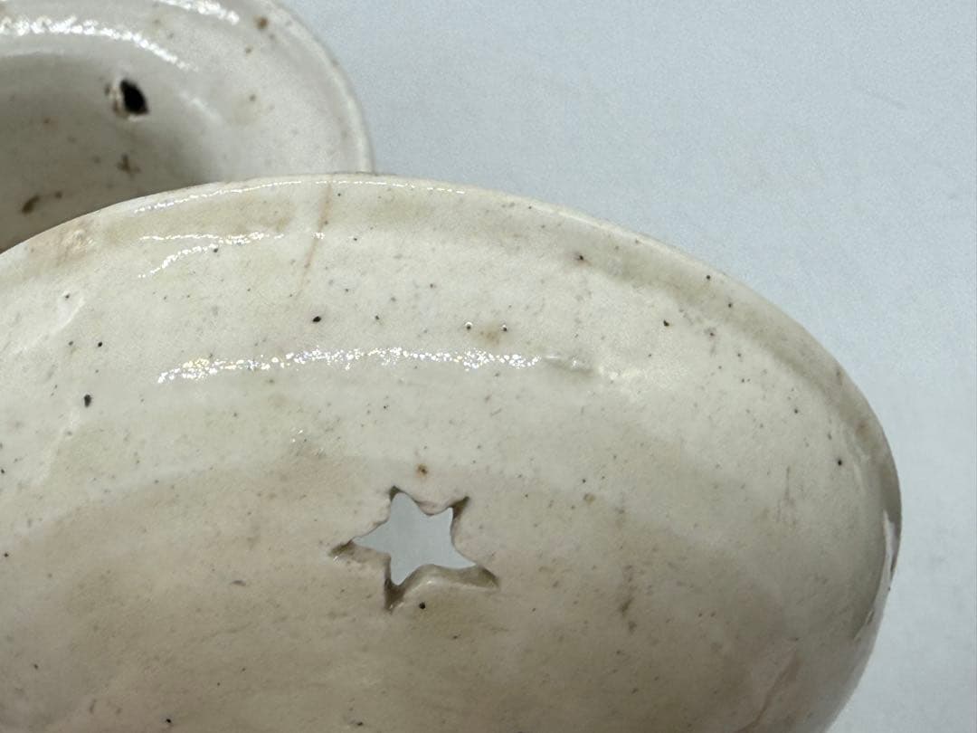 李朝　白磁　透かし彫香炉　アンティーク　送料込み251224