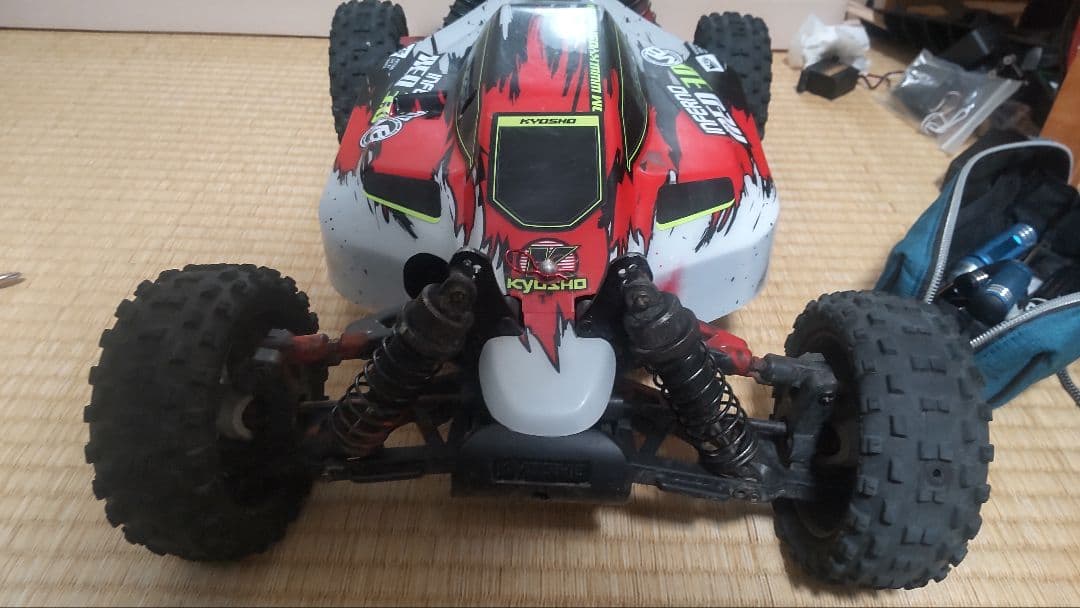 京商 1/8 ブラシレス インファーノNEO 3.0VE