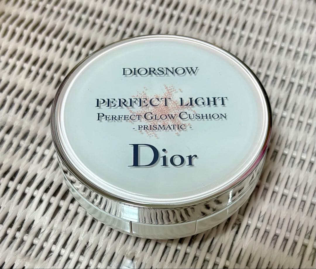 【限定色】Dior ディオール スノー パーフェクト ライト クッション 000