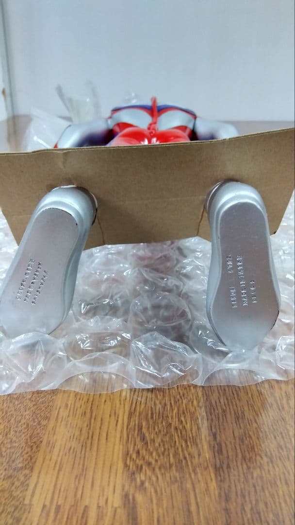 【極上美品】京本コレクション　ウルトラマンティガ　変形劣化なし自立