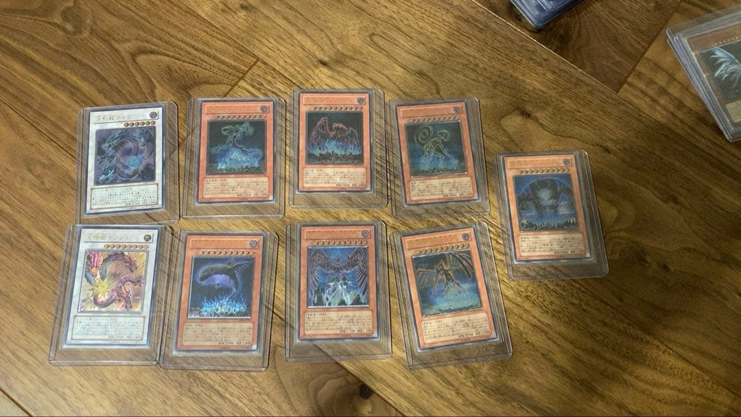 地縛神　レリーフ　セット 遊戯王 地縛神 地爆神 自縛神 自爆神 レリーフ 7枚 セット - メルカリ