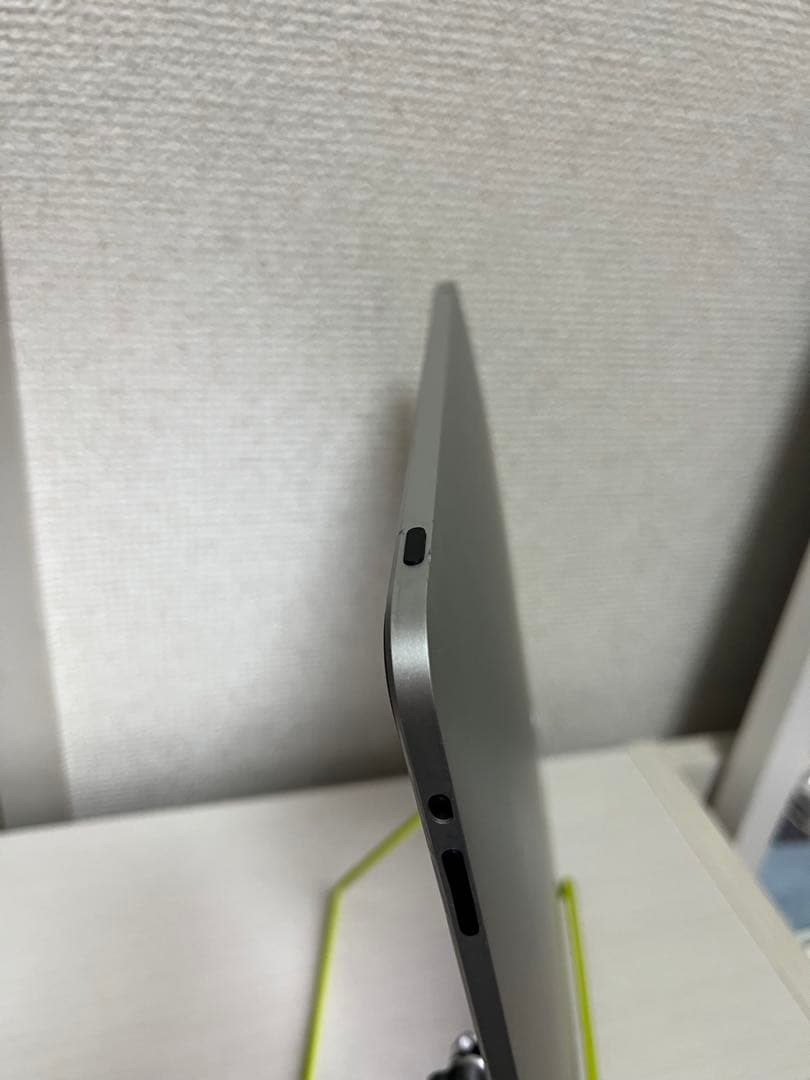 【初代】iPad (MB292J) 13.8GB