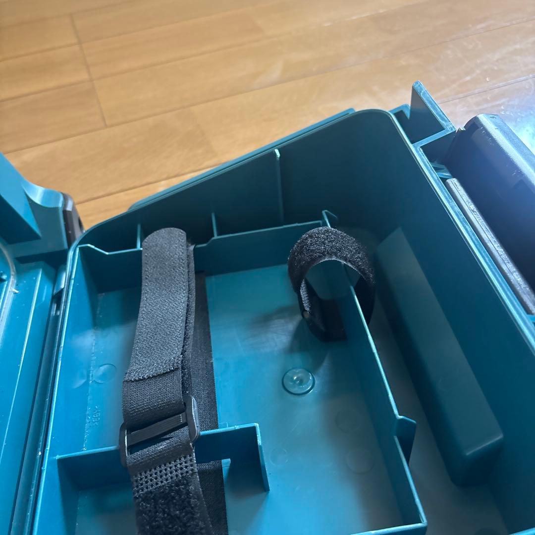 超美品】Makita ポータブルテレビ テレビ・映像機器