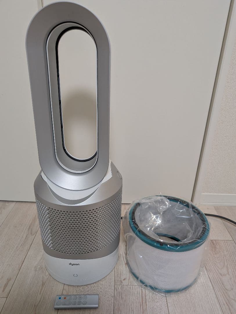 ダイソン 空気清浄機能付き HOT+CooL HP03 19年製