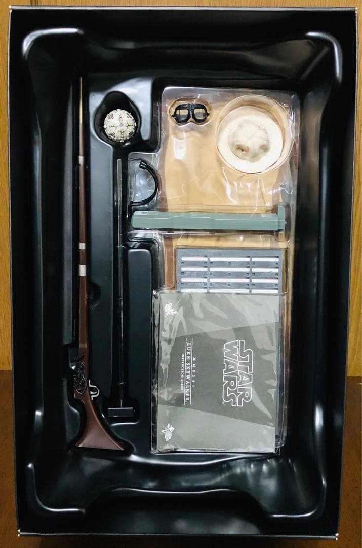 ホットトイズ　スターウォーズ　エピソード4 ルーク・スカイウォーカー　フィギュア