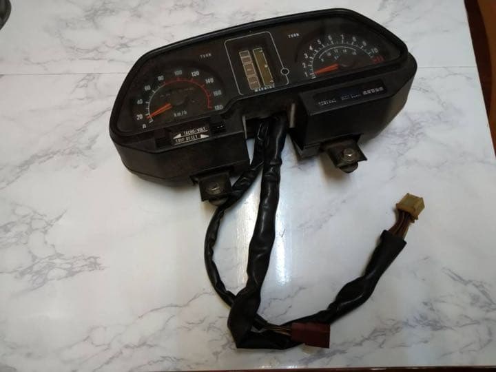 Z400GP 新品未使用メーターインナー