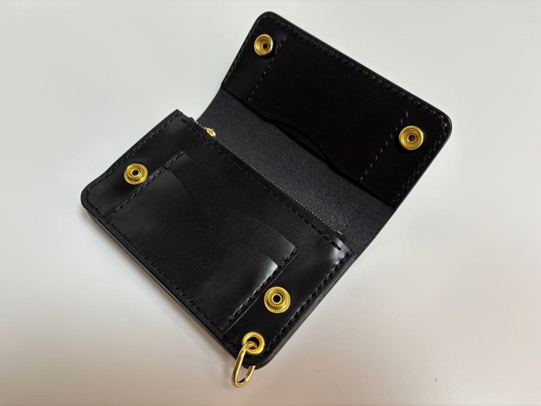 Staryan 黒　　ヌメ革ロマネスク　トラッカーウォレット　三層　真鍮