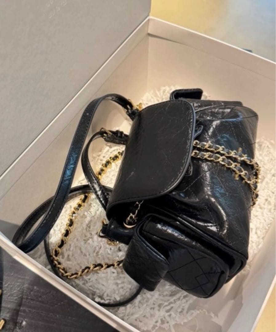 新品未開封CHARLES&KEITHDuoドゥオツーウェイフロントフラップバック