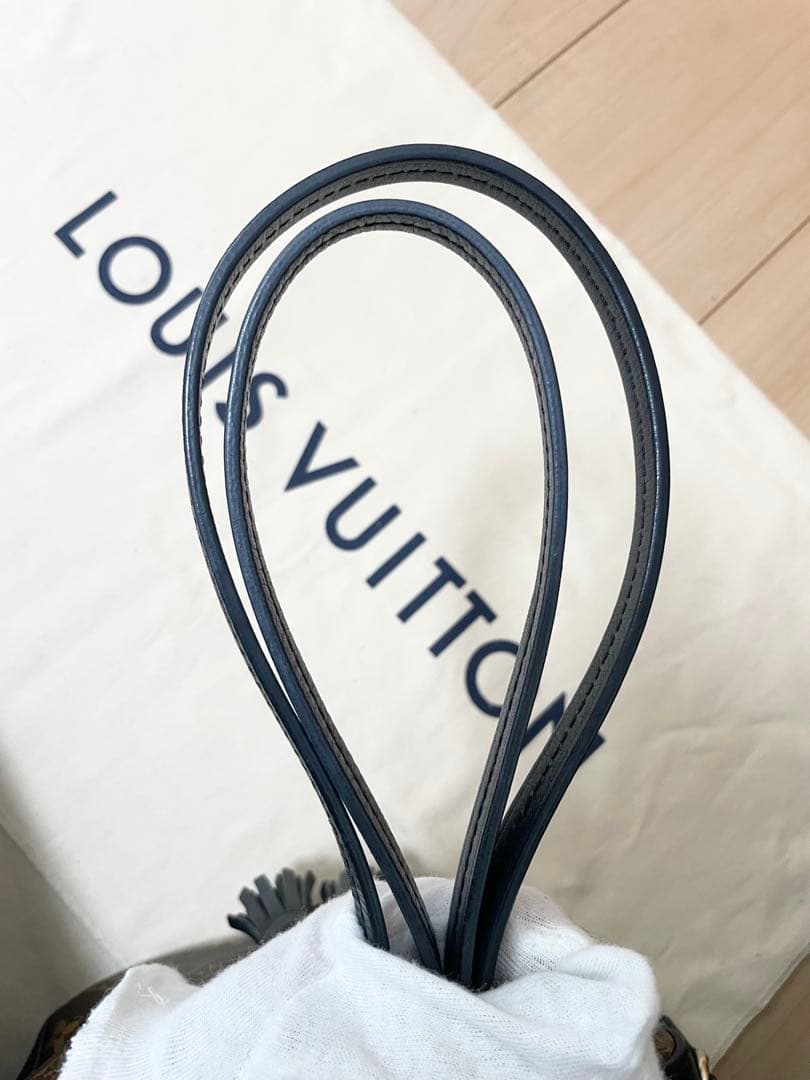 ルイヴィトン サントンジュ モノグラム ショルダーバッグ