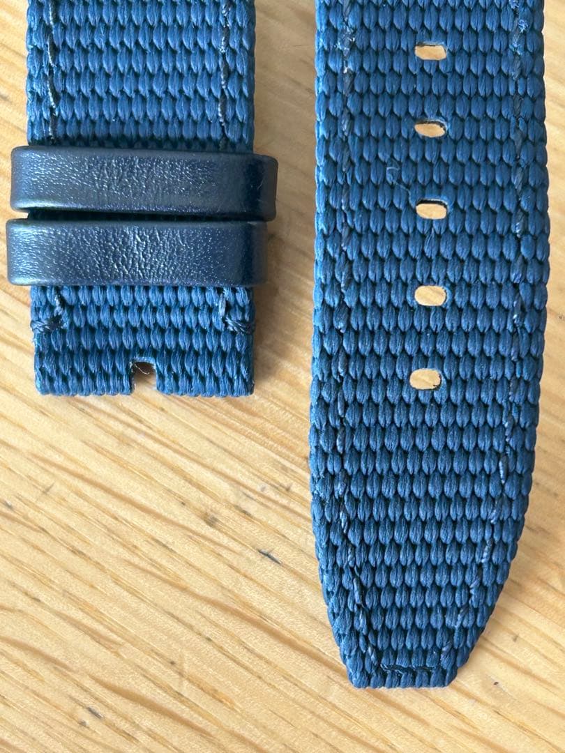 週末限定価格AUDEMARS PIGUE CODE用ネイビーラバーベルト純正