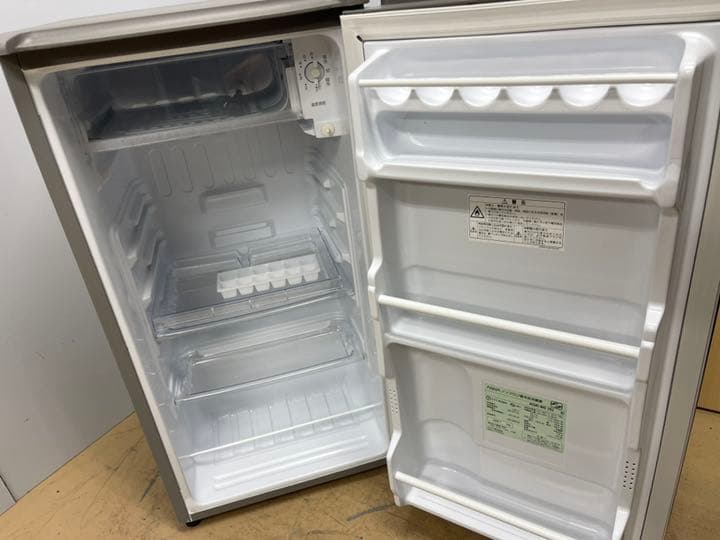 格安配送料あり！アクア 2021年製 AQR-8G-S 1ドア /右開きタイプ