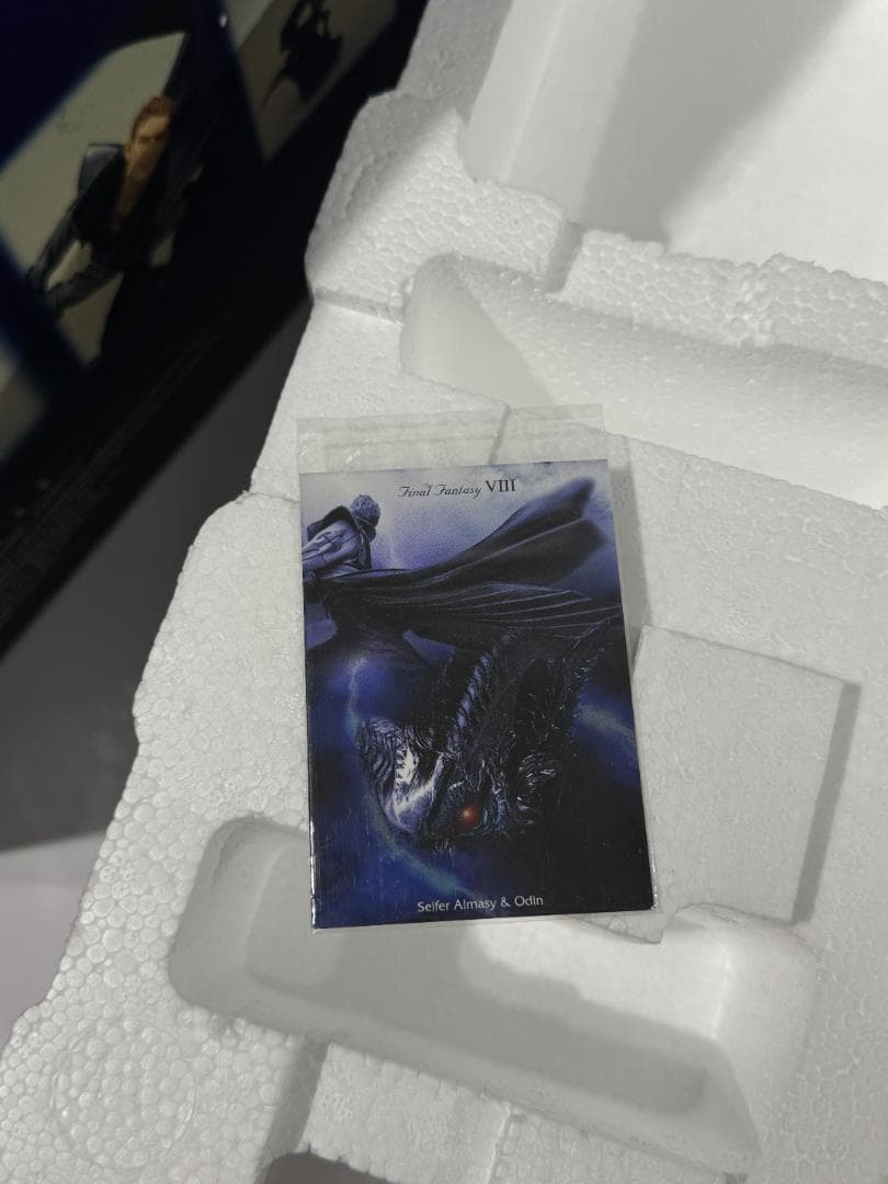 ファイナルファンタジーVII フィギュア　サイファー・アルマシー　オーディン