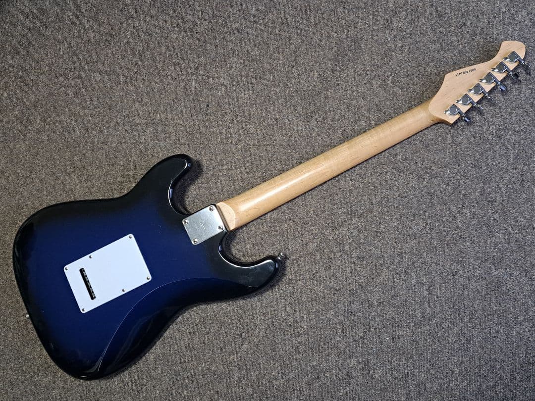 LEGEND エレキギター ストラト 音出し動作確認済み アリア レジェンド