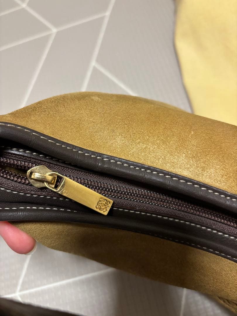 LOEWE ワンショルダーバッグ ベージュ/ブラウン