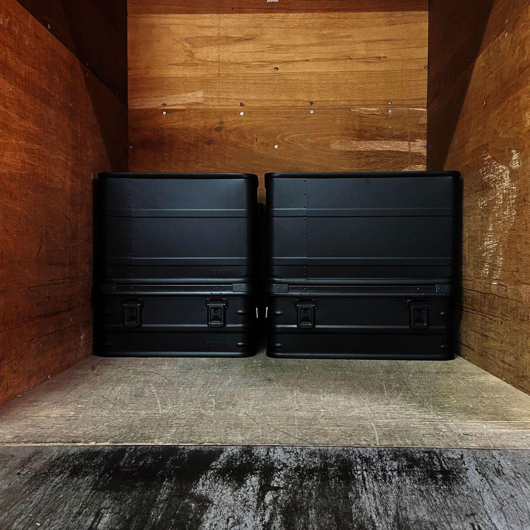 DELTA/MT 30 アルミコンテナブラック