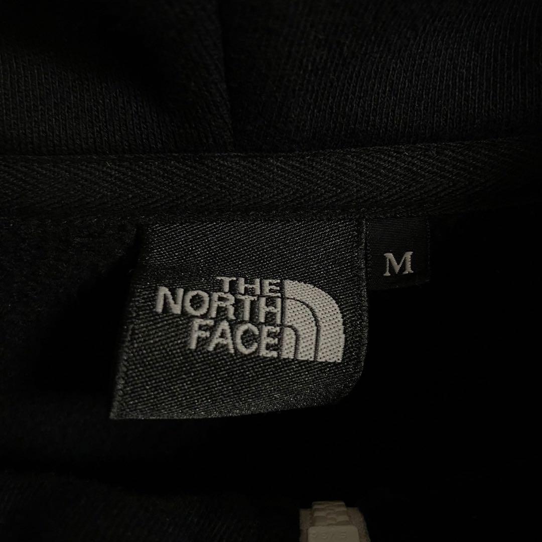 1【即完売モデル】ザノースフェイス☆フード刺繍　リアビュー☆370