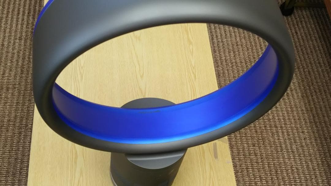 dyson am01テーブルファン30cm 羽根なし扇風機 青色リング