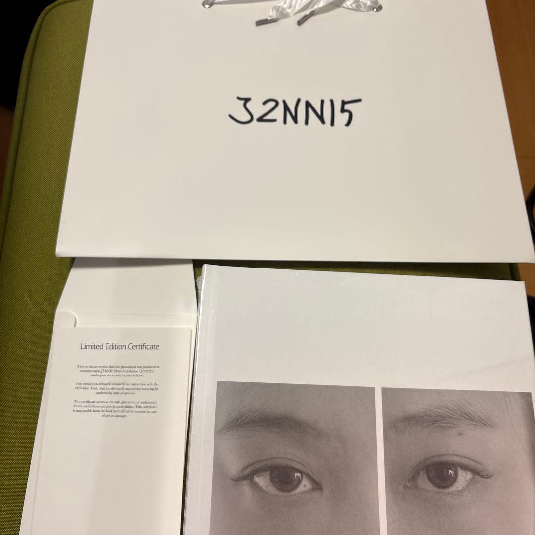 JENNIE 写真展 ジェニー フォトブック しおり JENNIE 写真集｜Yahoo