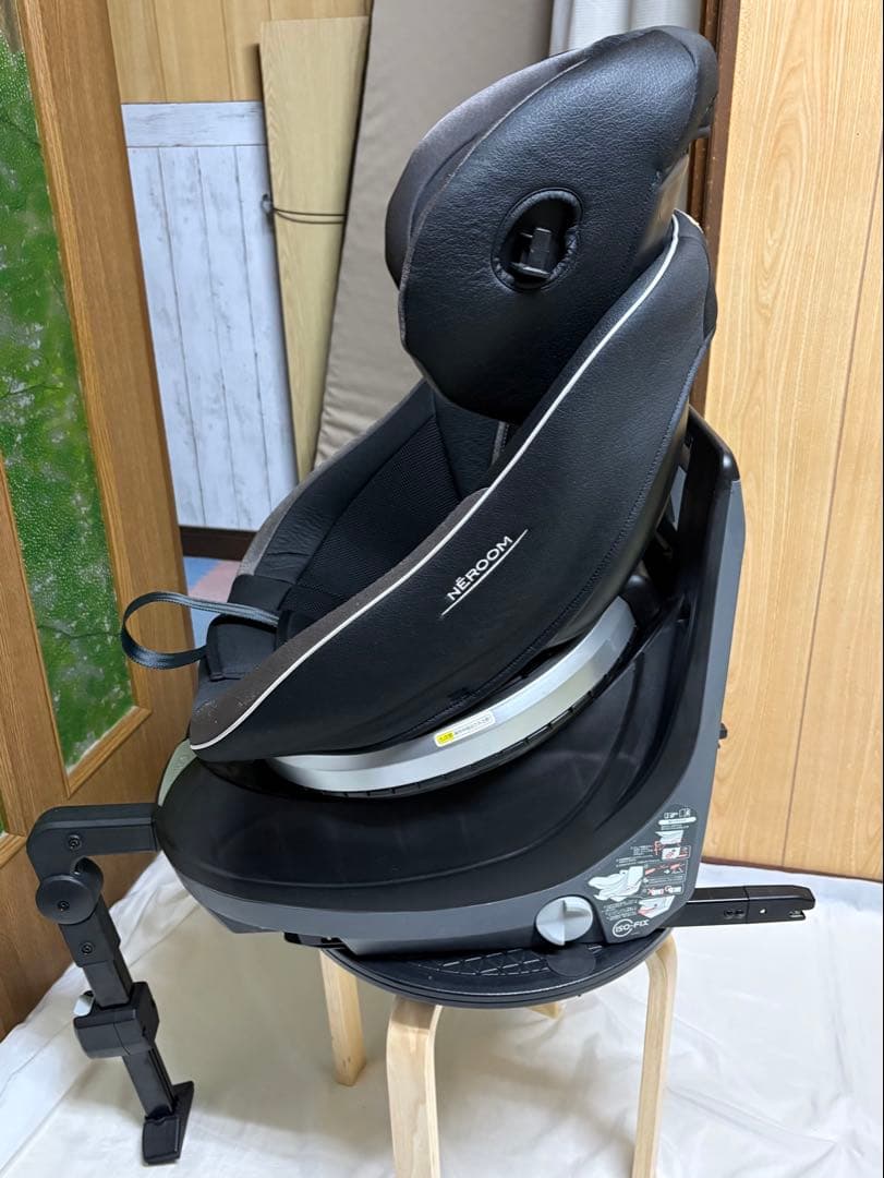コンビ ネルーム ISOFIX エッグショック NF-700 チャイルドシート