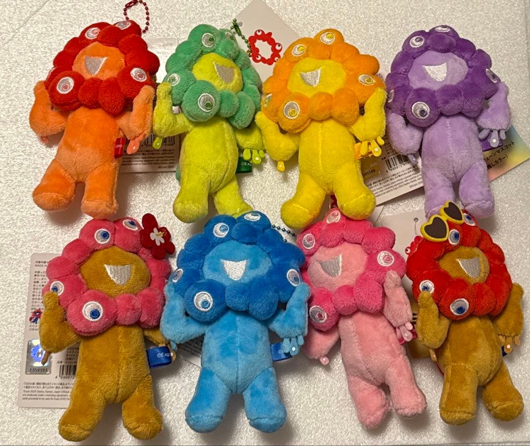 推しカラー　ミャクミャク　8種全種類コンプリート