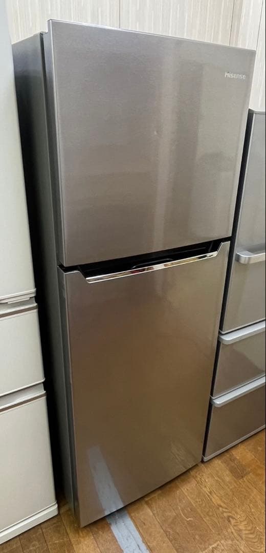 2ドア 冷蔵庫 Hisense 2020年 227L HR-B2302 Amazon.co.jp: ハイセンス 冷蔵庫 幅55cm 227L シルバー HR-B2302 2