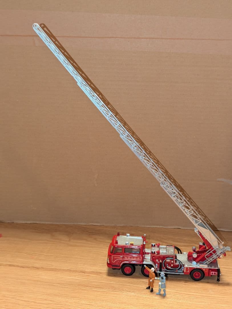 トミカリミテッドヴィンテージネオ 日野TC343 はしご付き消防車(尾鷲消防署)