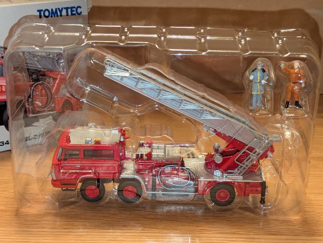 トミカリミテッドヴィンテージネオ 日野TC343 はしご付き消防車(尾鷲消防署)