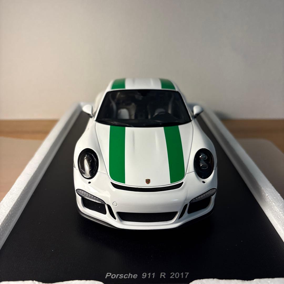 スパーク　spark porsche ポルシェ　911 R 1/18 ミニカー